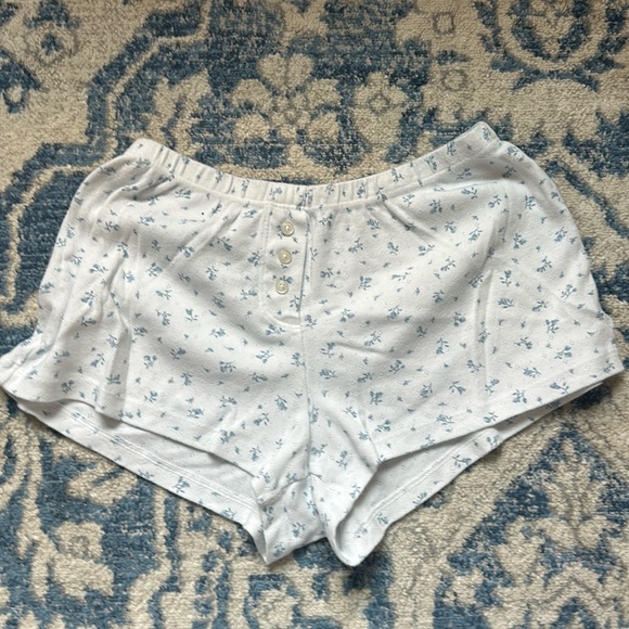 Brandy Millville shorts - Picture 1 of 2